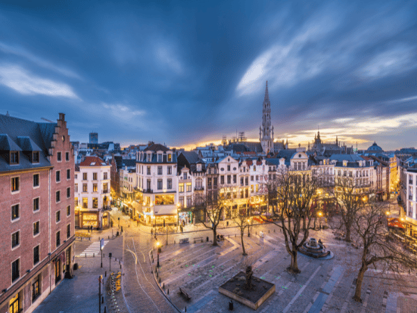 DMC in Belgium offering evening walking tours through Brussels’ historic center