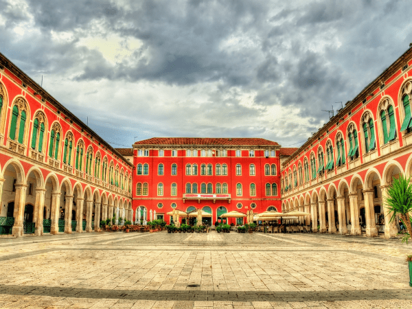 Bustling Republic Square, a vibrant urban space in Croatia, ideal for DMC Croatia events