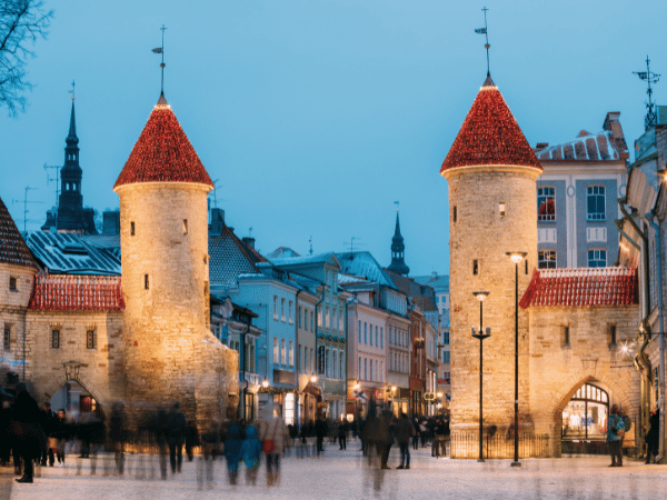 DMC in Estonia – Famous Viru Gate in Tallinn’s Old Town, a must-visit landmark.