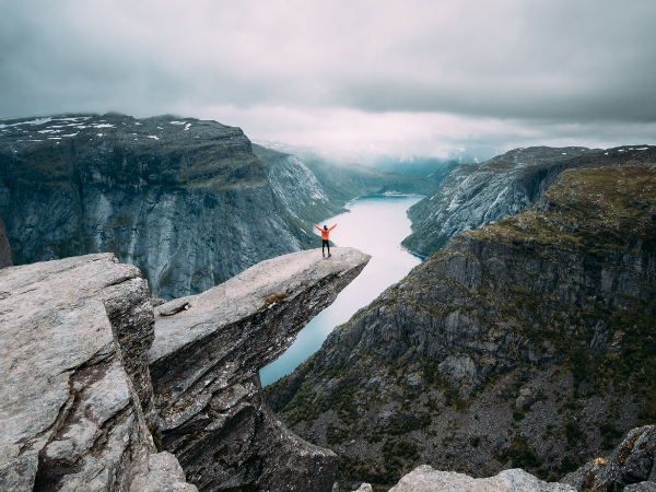 DMC in Norway – Scenic Norwegian landscapes tailored for travelers and event planners.
