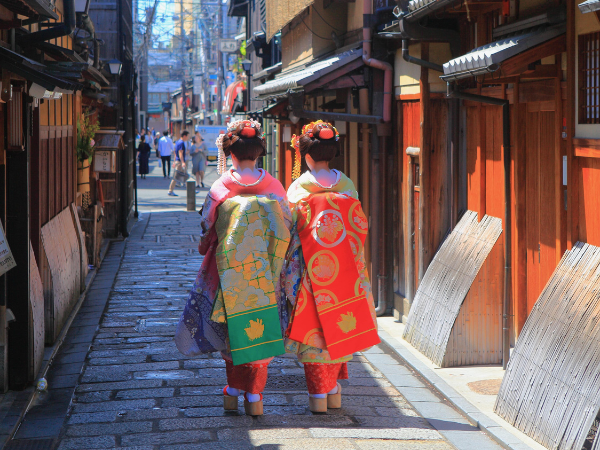DMC Japan geisha maiko kyoto
