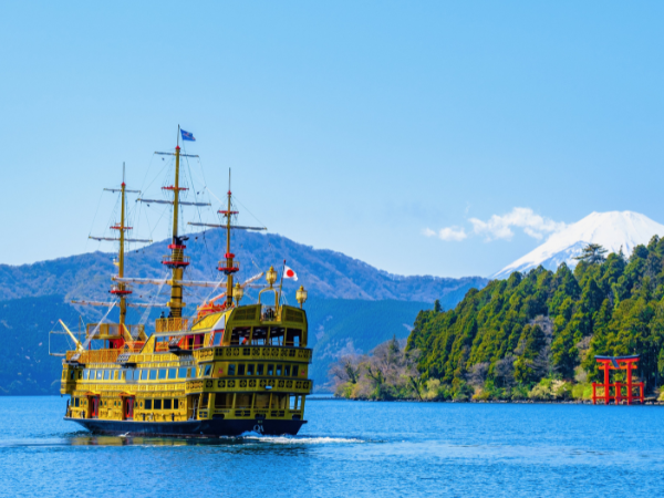 DMC Japan hakone lake ashi fuji